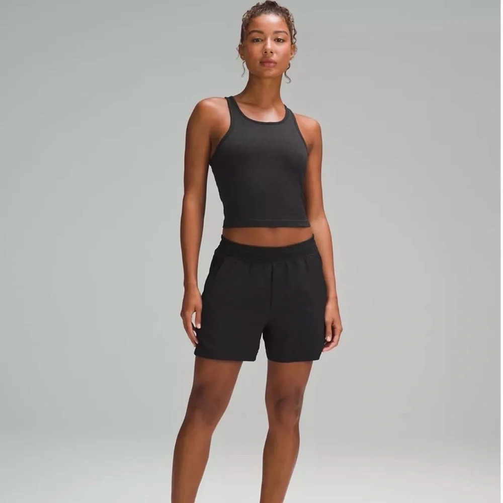 Lululemon Ebb to Street Charcoal Gray/Black Ribbed Crop Tank Sz 10